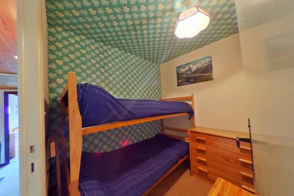 Apartment Ski In And Out With Amazing Mountain Views Les Deux Alpes France